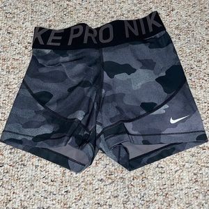 Nike Pro Shorts 3”
